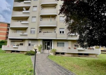 Facciata - One-room apartment via San Zeno, 143, Brescia - photo 4