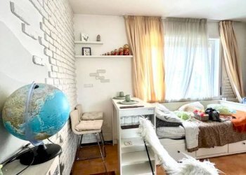 Soggiorno - One-room apartment via San Zeno, 143, Brescia - photo 10