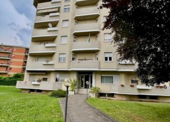 Facciata - One-room apartment via San Zeno, 143, Brescia - photo 17