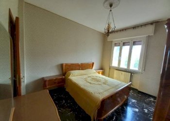 Camera da letto - Three-room apartment via Romana, 95, Ceriale - photo 10