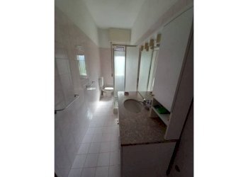 Bagno - Three-room apartment via Romana, 95, Ceriale - photo 14