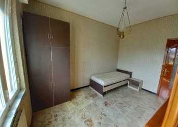 Camera da letto - Three-room apartment via Romana, 95, Ceriale - photo 17
