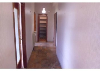 Corridoio - Three-room apartment via Romana, 95, Ceriale - photo 27