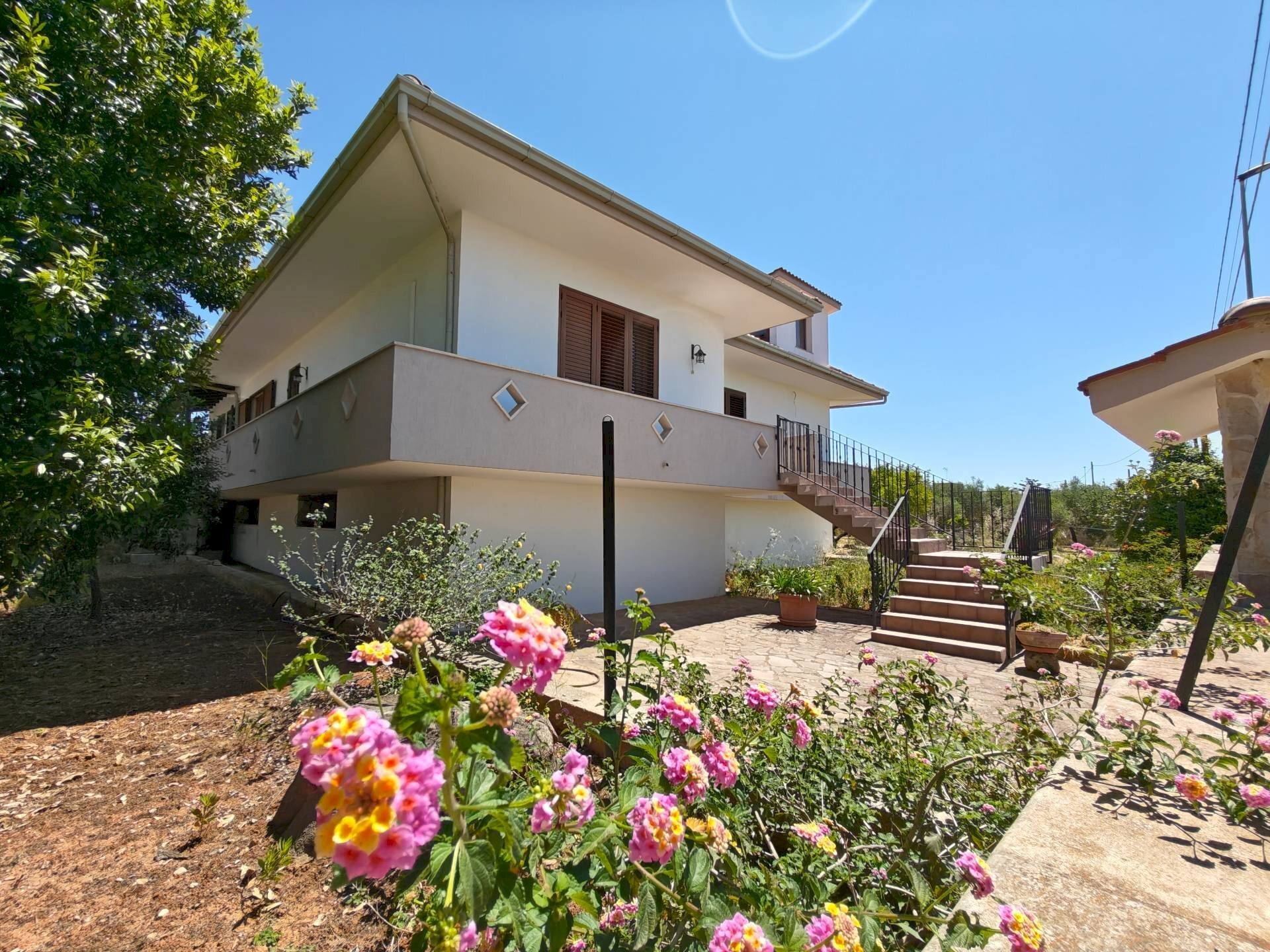 Foto 1 - Villa Via Sant'Elia
 
20, Casarano - photo 1