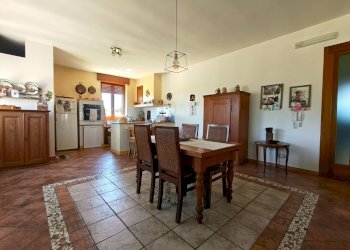Foto 19 - Villa Via Sant'Elia
 
20, Casarano - photo 19