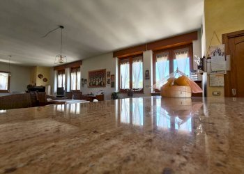 Foto 21 - Villa Via Sant'Elia
 
20, Casarano - photo 21