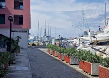 Zona - Monolocale Molo Ponte Morosini, 10, Genova (zona Centro Storico) - foto 24