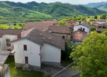 Vista - Independent house Frazione Remeneglia, Fabbrica Curone - photo 2