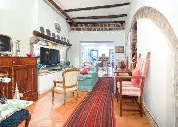 Foto 2 - Four-room apartment Via Sant'Andrea, Viterbo - photo 2