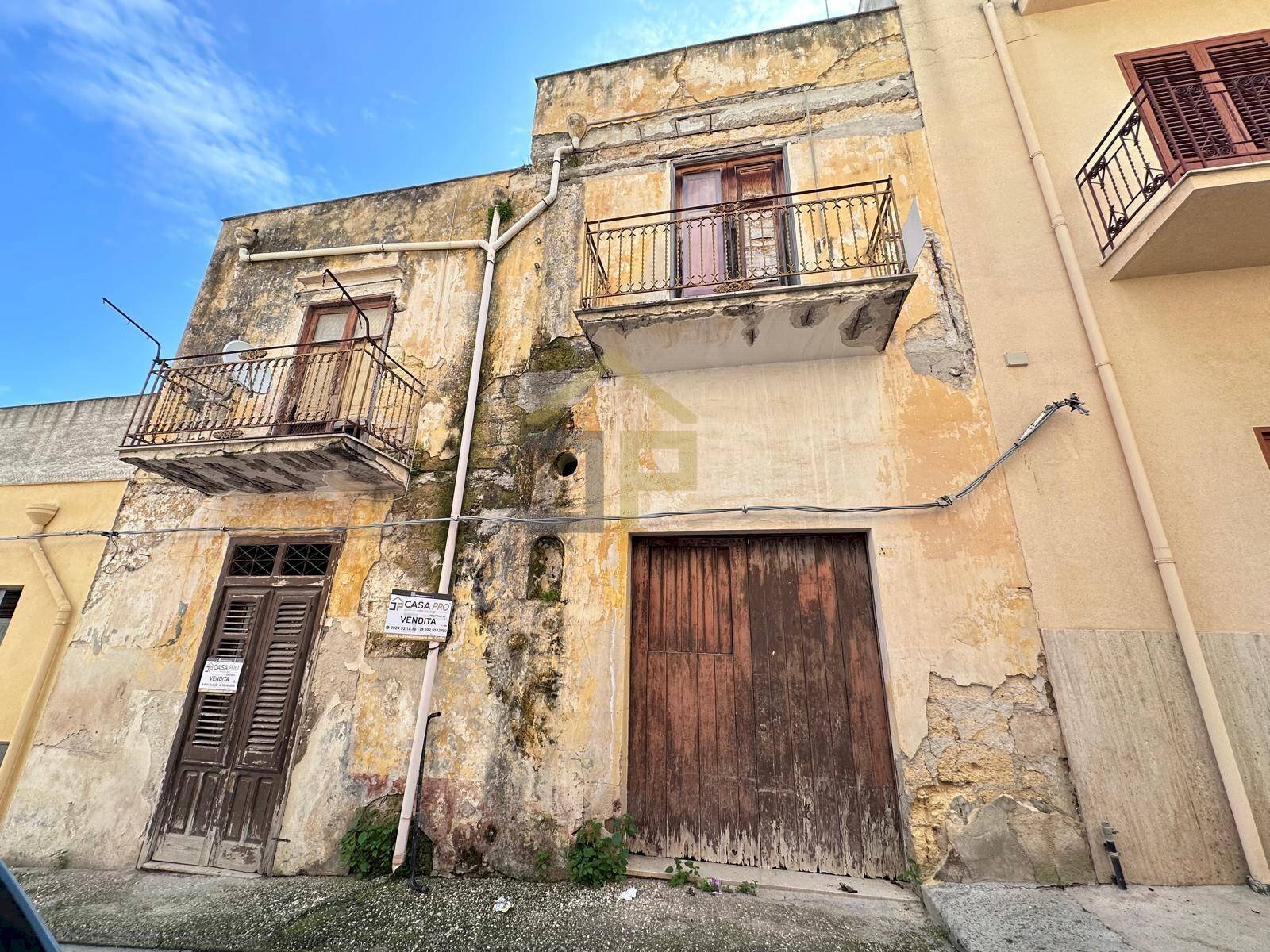 Foto 1 - Casa indipendente Via Manzoni
 
42-44, Castellammare del Golfo - foto 1