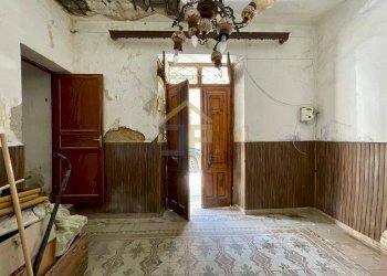 Foto 3 - Casa indipendente Via Manzoni
 
42-44, Castellammare del Golfo - foto 3