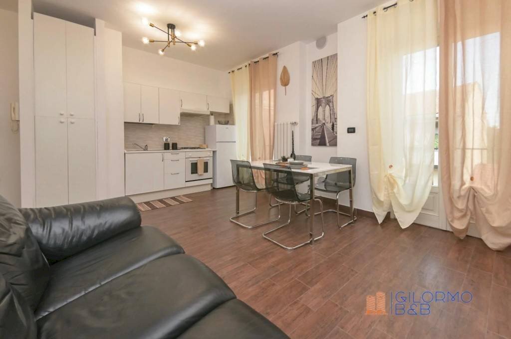 Salone - Bilocale via San Martino, 46, Moncalieri - foto 1