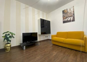 Salone - Bilocale via San Martino, 46, Moncalieri - foto 11