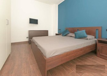 Camera da letto - Bilocale via San Martino, 46, Moncalieri - foto 13