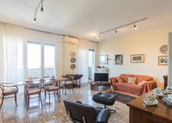 Salone - Four-room apartment viale CASIRAGHI, 40, Sesto San Giovanni - photo 1