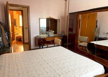 Camera da letto - Three-room apartment via Ludovico Ariosto, 197, Sesto San Giovanni - photo 22