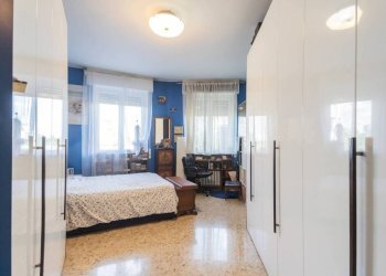 Camera da letto - Two-room apartment via Milanese, 11, Sesto San Giovanni - photo 26