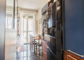 Cucina - Bilocale via Milanese, 11, Sesto San Giovanni - foto 2