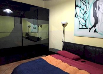 Camera da letto - Bilocale via Alessandro Manzoni, 9, Sesto San Giovanni - foto 8