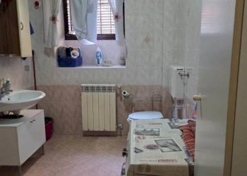 Bagno - Bilocale via Alessandro Manzoni, 9, Sesto San Giovanni - foto 11