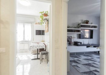 Disimpegno - Three-room apartment via TORINO, 80, Sesto San Giovanni - photo 8