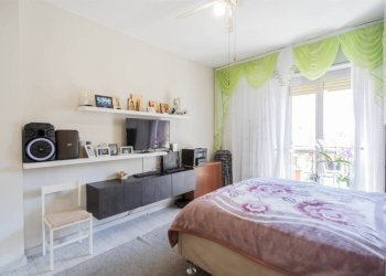 Salone - Three-room apartment via TORINO, 80, Sesto San Giovanni - photo 19