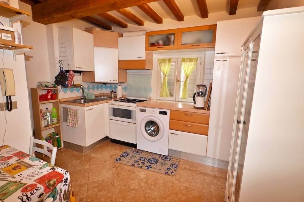 Cucina - Three-room apartment corso Canalgrande, Modena (neighborhood Centro Storico) - photo 2