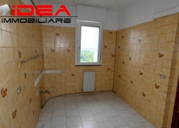 Cucina - Appartamento via Viterbo, Modena - foto 10