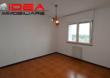 Camera da letto - Appartamento via Viterbo, Modena - foto 17
