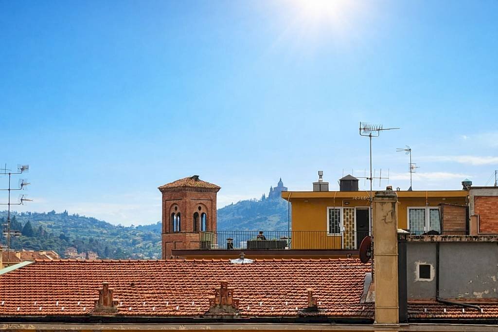Vista - Four-room apartment Bologna (neighborhood Marconi) - photo 2