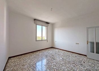 Salone - Four-room apartment Bologna (neighborhood Marconi) - photo 23
