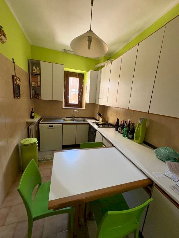 Cucina - Quadrilocale via Pietro Abbà Cornaglia, 6, Alessandria - foto 3