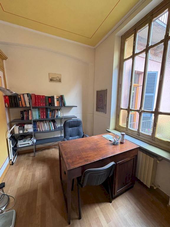 Stanza arredata - Quadrilocale via Piacenza, 23, Alessandria - foto 3