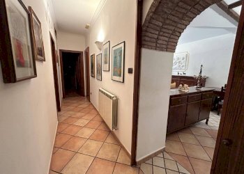 Foto 11 - Three-room apartment San Giuseppe Vesuviano - photo 11