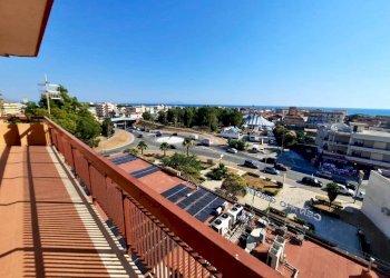 Foto 1 - Three-room apartment Via San Razzino, Mondragone - photo 1