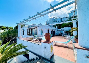 Foto 1 - Villa Via Linaro
 
2, Anacapri - photo 1