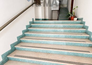 Scale - Three-room apartment via fellini
 
8, Cosenza - photo 4