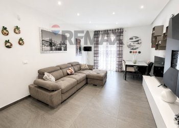 Sala da pranzo - Three-room apartment via fellini
 
8, Cosenza - photo 5