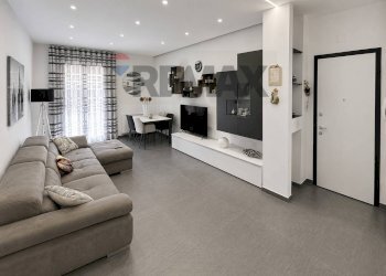 Soggiorno - Three-room apartment via fellini
 
8, Cosenza - photo 11