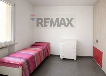 Camera / camera da letto - Three-room apartment via fellini
 
8, Cosenza - photo 12