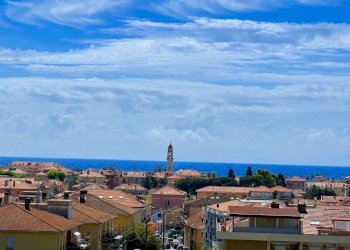 Foto 2 - Bilocale Via S.Eugenio
 
2, Diano Marina - foto 2