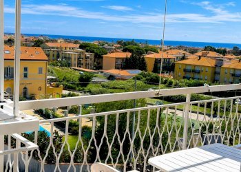 Foto 4 - Bilocale Via S.Eugenio
 
2, Diano Marina - foto 4