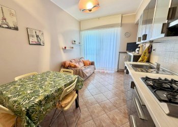Foto 6 - Bilocale Via S.Eugenio
 
2, Diano Marina - foto 6