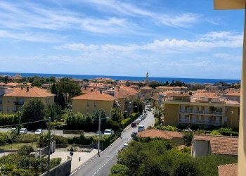 Foto 10 - Bilocale Via S.Eugenio
 
2, Diano Marina - foto 10