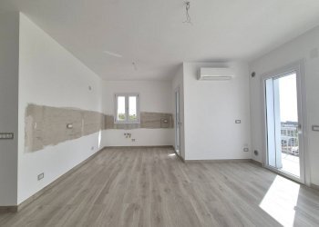 Foto 2 - Three-room apartment Via Antonio Izzi De Falenta
 
14, Catanzaro - photo 2