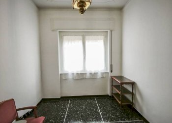 Stanza non arredata - Four-room apartment corso Europa, Genova (neighborhood Quarto) - photo 9