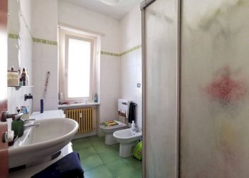 Bagno - Three-room apartment via 24 Maggio, 26, Trofarello - photo 24