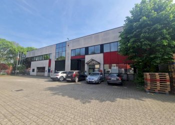 Facciata - Capannone via delle Industrie, Arese - foto 26