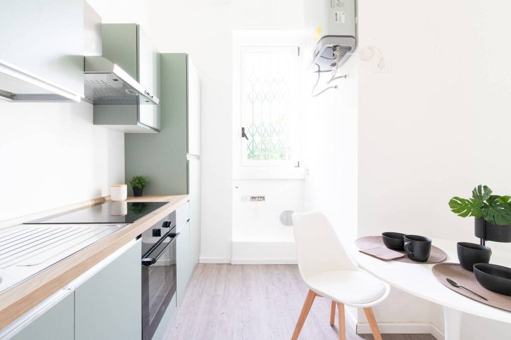 Cucina - Trilocale via Domenico Millelire, 16, Milano - foto 2