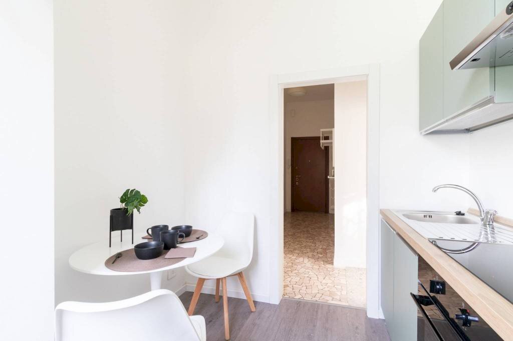 Cucina - Trilocale via Domenico Millelire, 16, Milano - foto 3